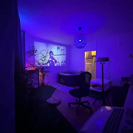 Lägenhet Un Jacuzzi A *