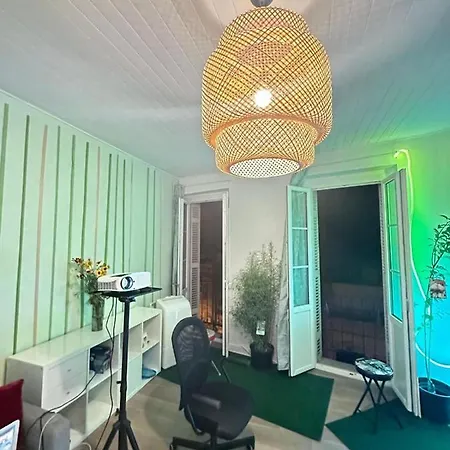 Apartamento Un Jacuzzi A *